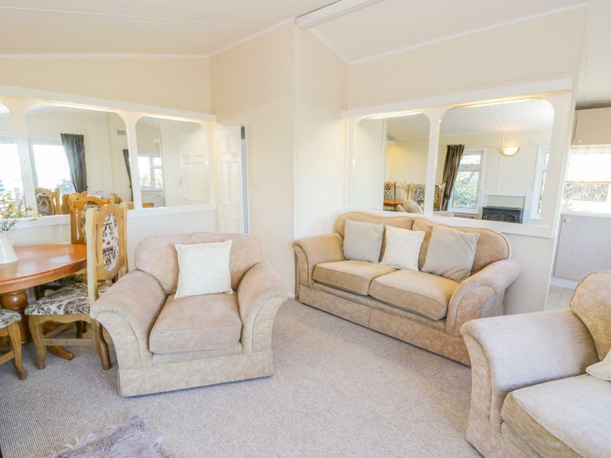 Caban Y Felin Villa Holyhead Luaran gambar
